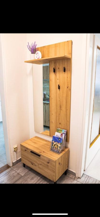 Center Cozy Apartment 수보티차 외부 사진